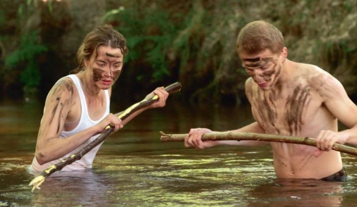 645391-les-combattants dans le fleuvre